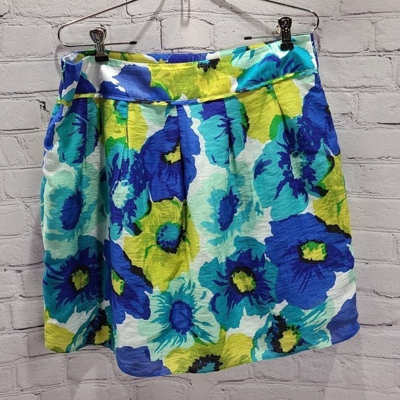 Loft floral pattern pleated at top lined skirt - Picture 7 of 13